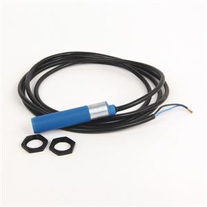 Allen Bradley 871C-D5S18 AC Full Featured Plastic Face Sensor