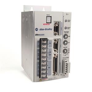 Allen Bradley 2098-DSD-005X-NV1 Ultra 3000 Servo Drive